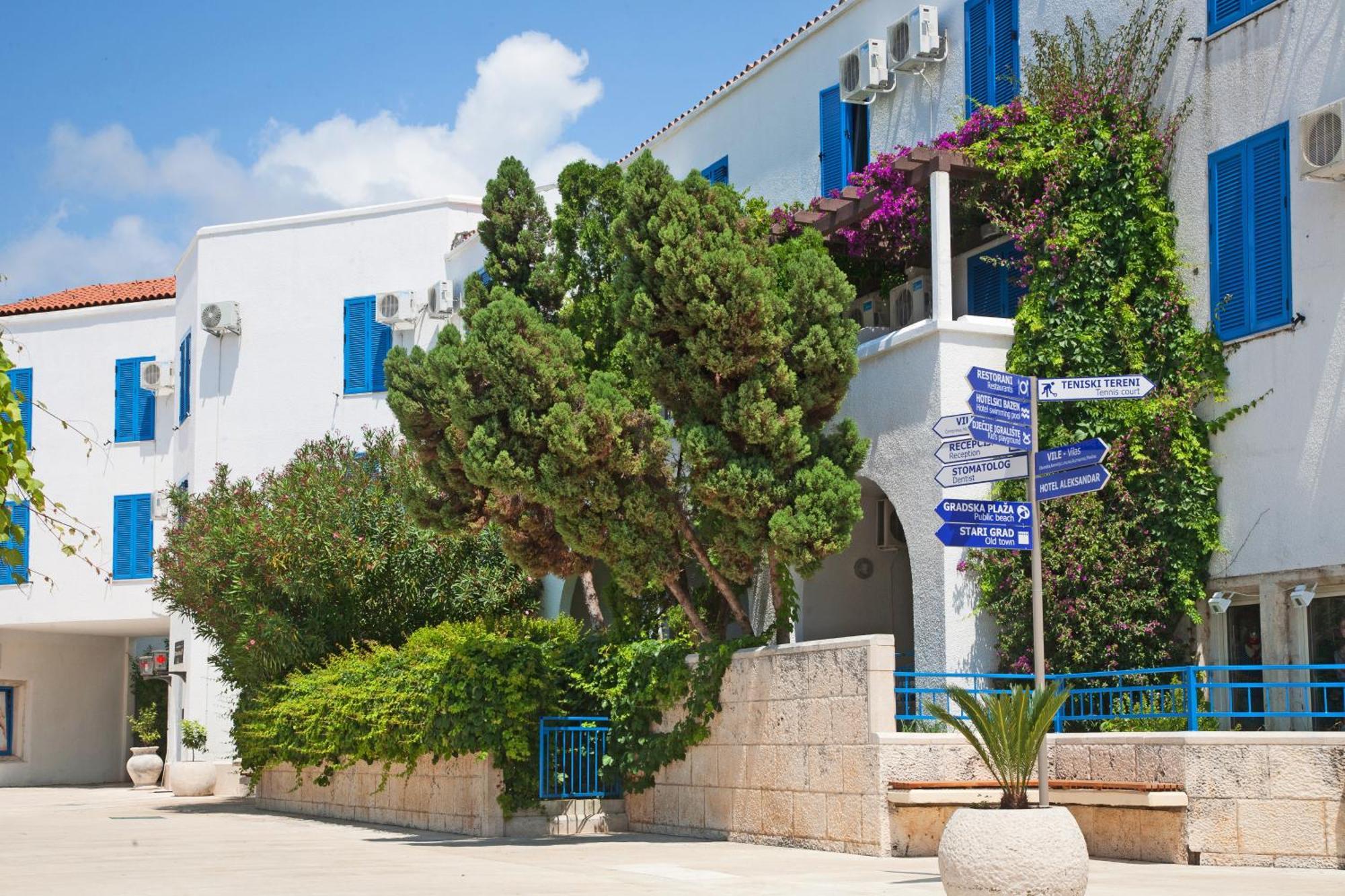 Hotel Slovenska Plaza Budva Exterior foto