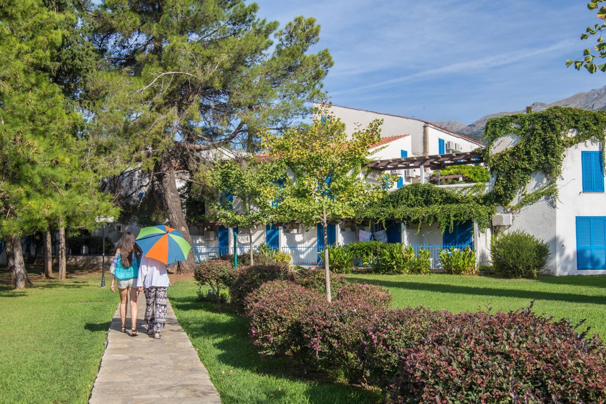 Hotel Slovenska Plaza Budva Exterior foto